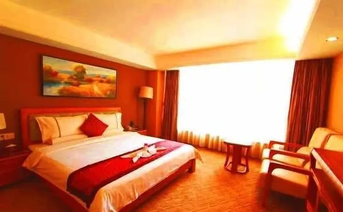 Deluxe Tek Büyük Yataklı Oda