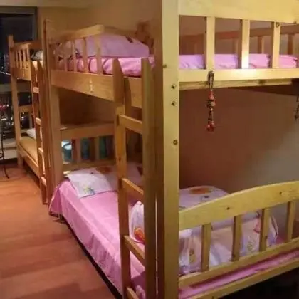 Ortak Ranzalı Oda, Sadece kadınlar için, Sigara İçilmez