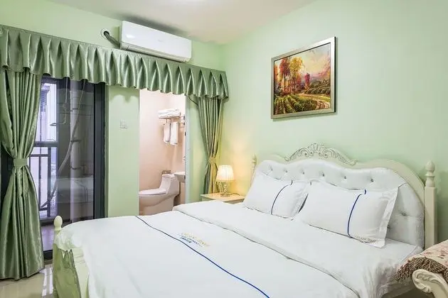 Deluxe Tek Büyük Yataklı Oda