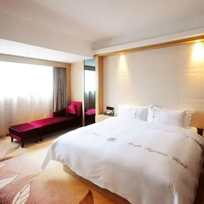 Deluxe Tek Büyük Yataklı Oda