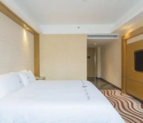 Design Tek Büyük Yataklı Oda