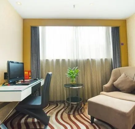 Design Tek Büyük Yataklı Oda