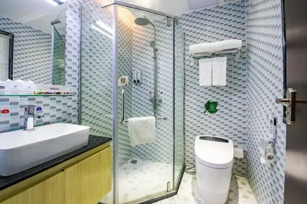 Superior Tek Büyük Yataklı Oda