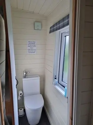Kır Evi, 1 Büyük (Queen) Boy Yatak