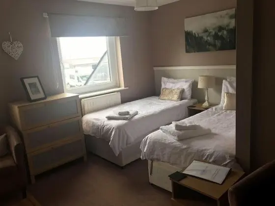 Standard Tek Büyük veya İki Ayrı Yataklı Oda, Sıcak Su Havuzu, Bahçe Manzaralı (room 3)