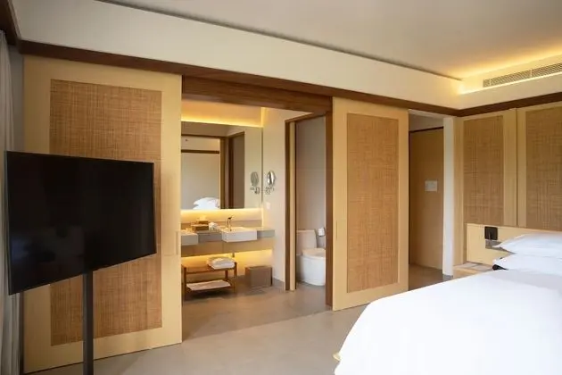 Oda, 1 En Büyük (King) Boy Yatak, Balkon, Bahçe Manzaralı