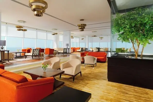 Club Oda, 1 En Büyük (King) Boy Yatak, Nehir Manzaralı