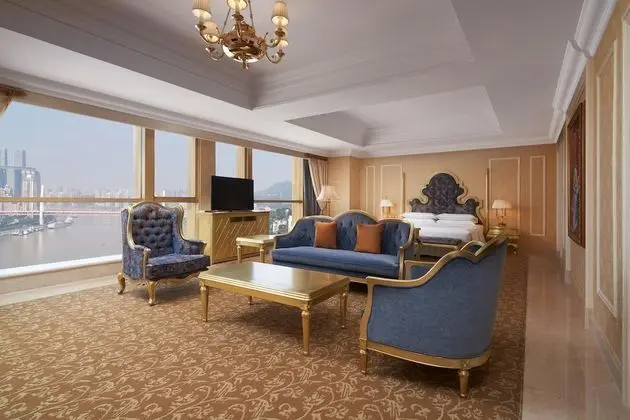 Club Stüdyo, 1 En Büyük (King) Boy Yatak, Nehir Manzaralı