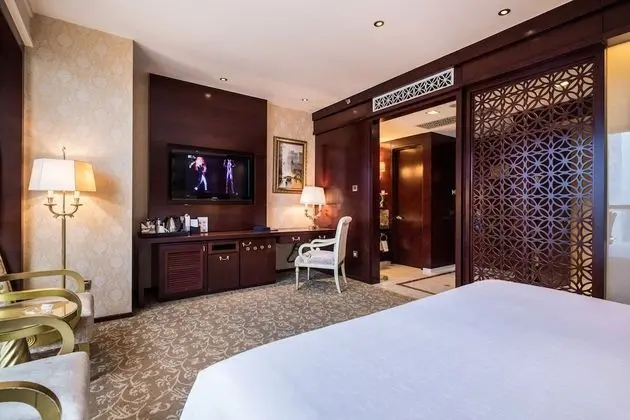 Oda, 1 En Büyük (King) Boy Yatak, Şehir Manzaralı
