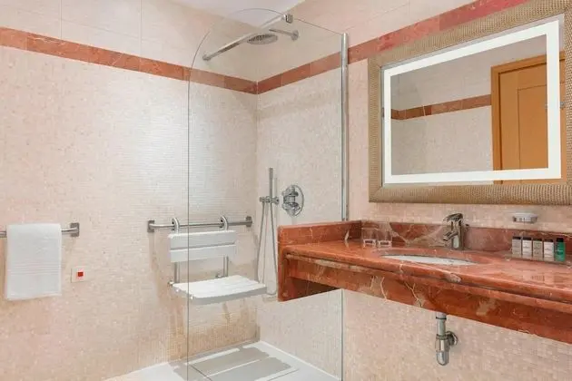 Executive Süit, 2 Tek Kişilik Yatak, Sigara İçilebilir, Deniz Manzaralı (Balcony)