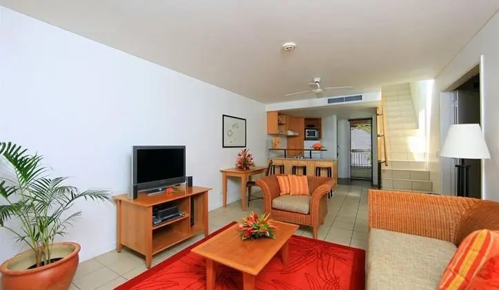 Villa, 2 Yatak Odası, Sigara İçilmez, Havuz Manzaralı