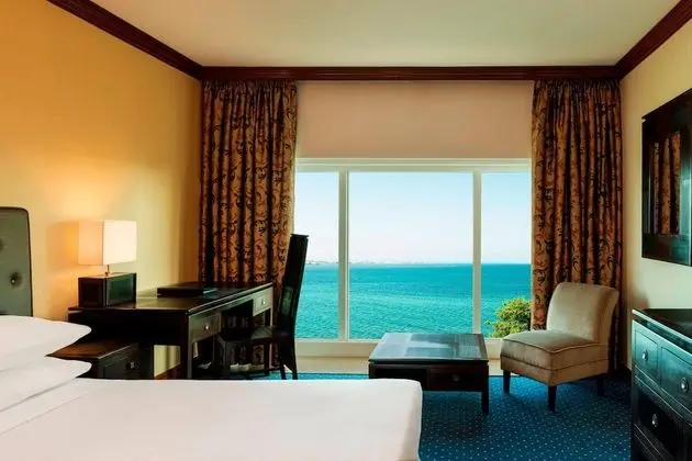 Oda, 1 En Büyük (King) Boy Yatak, Veranda, Deniz Manzaralı (Patio King, Club Lounge Access)