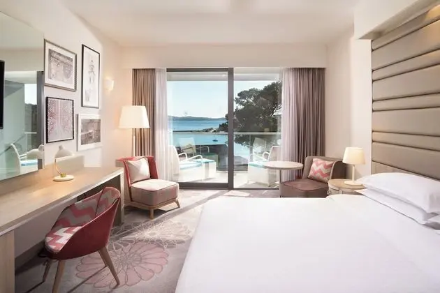 Deluxe Oda, 1 En Büyük (King) Boy Yatak, Balkon, Deniz Manzaralı