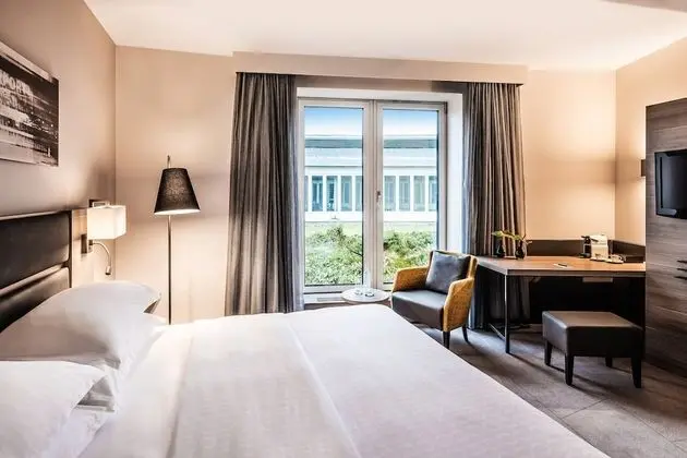 Club Oda, 1 En Büyük (King) Boy Yatak