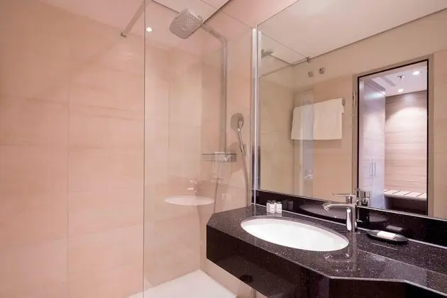 Club Oda, 1 En Büyük (King) Boy Yatak