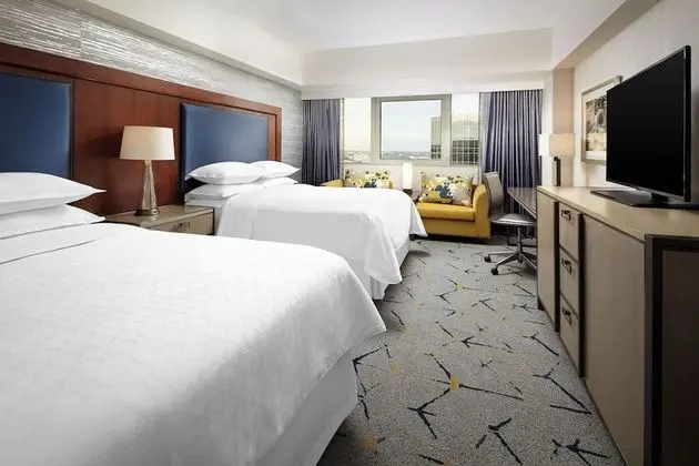 Oda, 2 Çift Kişilik Yatak