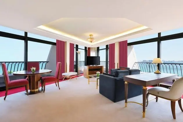 Executive Süit, 2 Yatak Odası, Sigara İçilebilir, Deniz Manzaralı (Corner, Balcony)