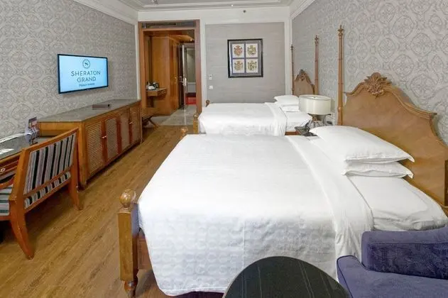 Club Oda, 1 En Büyük (King) Boy Yatak, Sigara İçilmez, Şehir Manzaralı