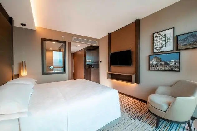 Deluxe Oda, 1 En Büyük (King) Boy Yatak, Balkon