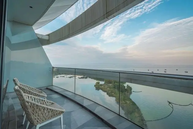 Premier Oda, 2 Tek Kişilik Yatak, Göl Manzaralı (Balcony)