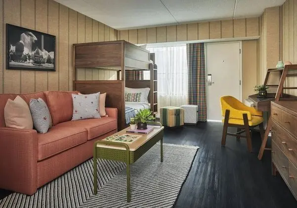 Süit, Birden Çok Yatak (Family Suite)