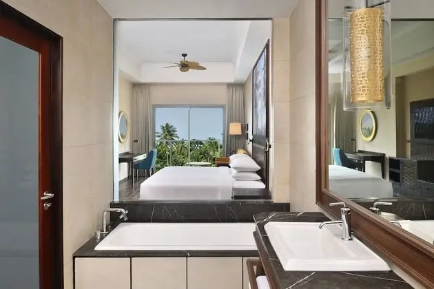 Deluxe Oda, 1 En Büyük (King) Boy Yatak, Balkon, Okyanus Manzaralı