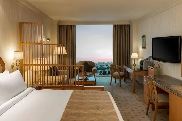 Tower Deluxe Room, 1 King Bed, Non Smoking
