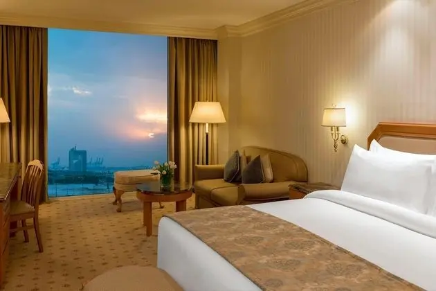 Tower Executive Suite, 1 King Bed, Non Smoking