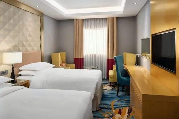 Süit, 2 Tek Kişilik Yatak, Sigara İçilebilir, Kule