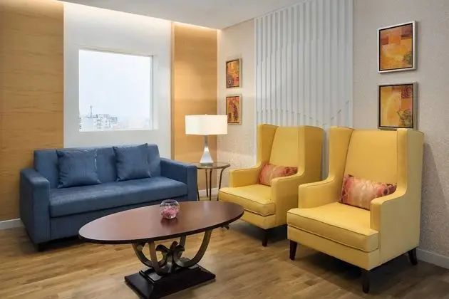 Süit, 2 Tek Kişilik Yatak, Sigara İçilebilir, Kule