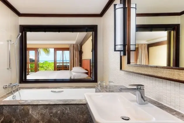 Deluxe Oda, 2 Çift Kişilik Yatak, Sigara İçilebilir, Plaj Manzaralı