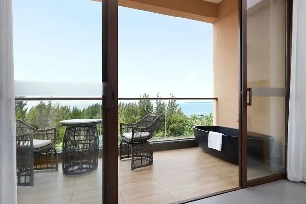 Oda, 1 En Büyük (King) Boy Yatak, Balkon, Kısmi Deniz Manzaralı