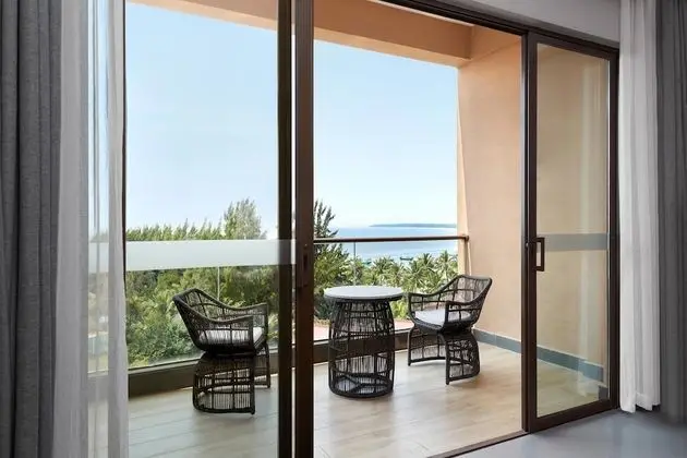 Oda, 1 En Büyük (King) Boy Yatak, Balkon, Kısmi Deniz Manzaralı