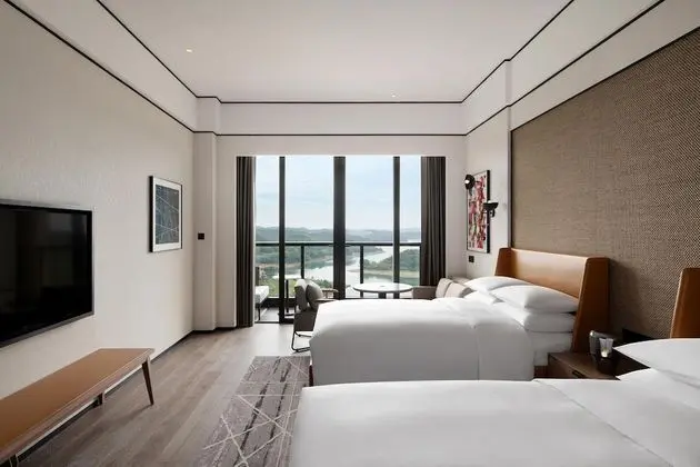 Club Oda, 1 Çift Kişilik Yatak, Balkon (Club Premier)