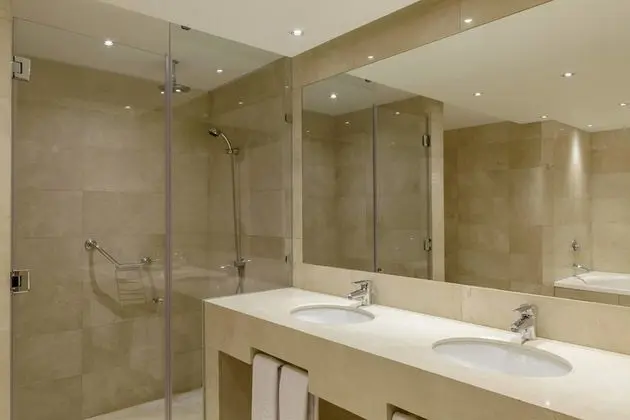 Deluxe Oda, 1 Büyük (Queen) Boy Yatak, Balkon, Okyanusa Sıfır