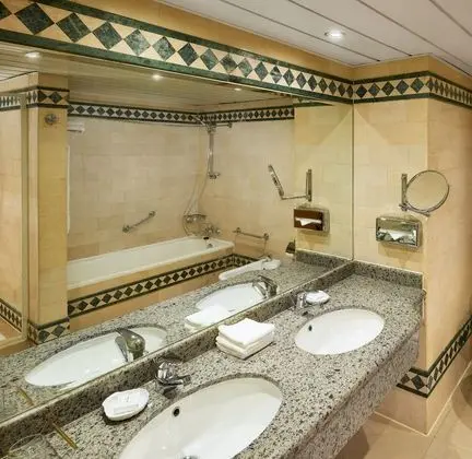 Club Oda, 2 Tek Kişilik Yatak, Sigara İçilebilir, Deniz Manzaralı (Balcony)