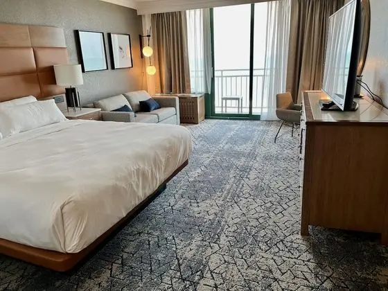 Oda, 1 En Büyük (King) Boy Yatak ve Çekyat, Balkon, Okyanusa Sıfır