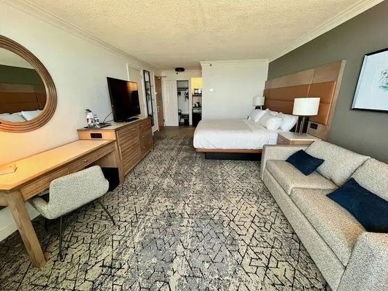 Oda, 1 En Büyük (King) Boy Yatak ve Çekyat, Balkon, Okyanusa Sıfır