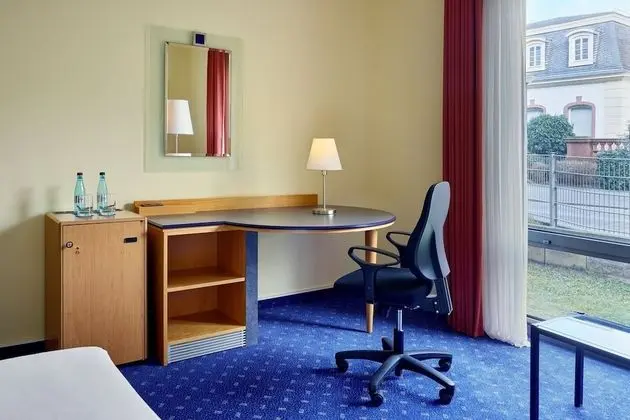 Oda
