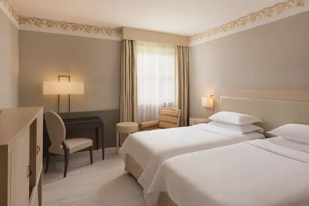 Deluxe Oda, 2 Tek Kişilik Yatak