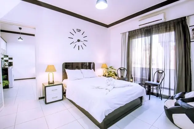 2dBds, Pool View Balcony, WIFI, Kitchenettes, Washing Machines | Sheraton Plaza 414/415