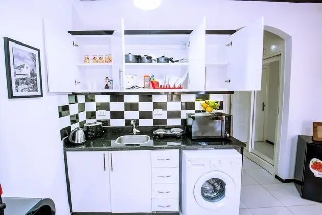 2dBds, Pool View Balcony, WIFI, Kitchenettes, Washing Machines | Sheraton Plaza 414/415
