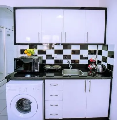 2dBds, Pool View Balcony, WIFI, Kitchenettes, Washing Machines | Sheraton Plaza 414/415