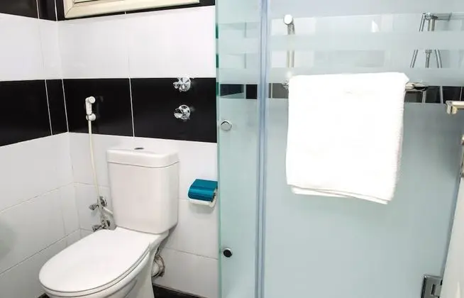 Top Floor, Pool View, Balcony, Fast WIFI, Washing Machine | Sheraton Plaza 414