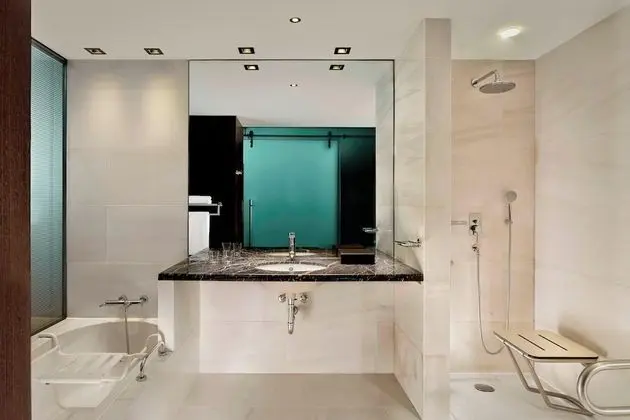 Deluxe Oda, 2 Tek Kişilik Yatak