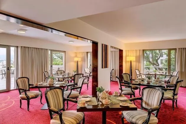 Club Süit, 1 En Büyük (King) Boy Yatak, Şehir Manzaralı