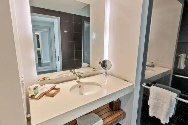 Deluxe Oda, 1 En Büyük (King) Boy Yatak, Balkon