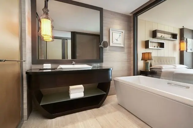 Premier Süit, 1 En Büyük (King) Boy Yatak