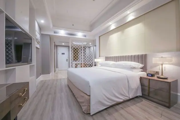 Oda, 1 En Büyük (King) Boy Yatak, Sigara İçilmez (High Floor)