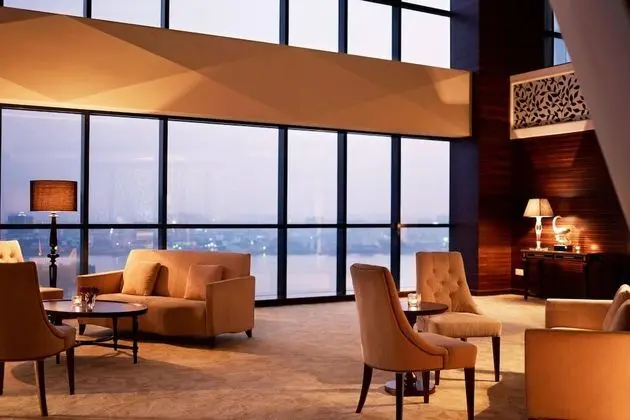 Club Oda, 1 En Büyük (King) Boy Yatak, Nehir Manzaralı